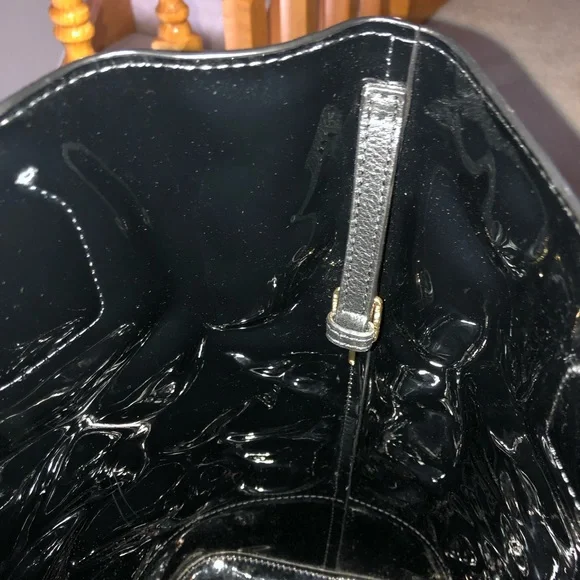 Brand new Tory Burch black leather tote - Picture 4 of 9